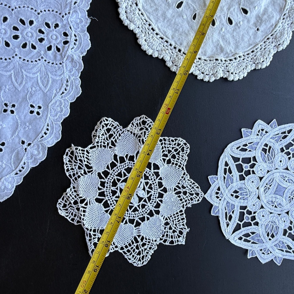 Vintage White Lace Doily Set 4 Piece Crocheted Eyelet Battenburg Mixed Lot - Picture 8 of 11